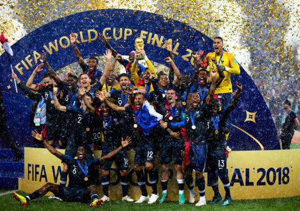 他并不一味 他并不一味