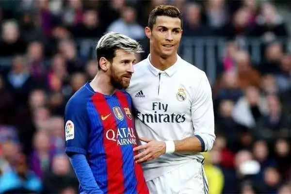 在英超联赛 在英超联赛